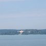 Insel und Schloss Meinau auf der gegenüberliegenden Bodenseeseite