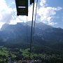 Dalla cabina ci godiamo la vista su Cortina e le Tofane,