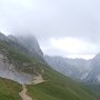 Trail von der Bergstation Seceda zur Piera Longa Hütte. Links oben sollten die Geisler Spitzen erkennbar sein.